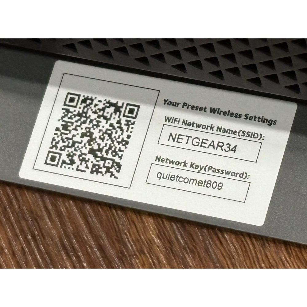 NETGEAR Nighthawk DOCSIS 3.0 Cable Modem Router C7000v2 - Picture 10 of 15